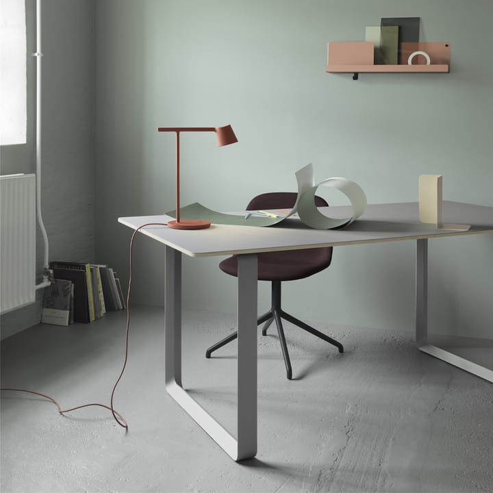 70/70 dining table 170x85 cm, Solid oak-Grey Muuto
