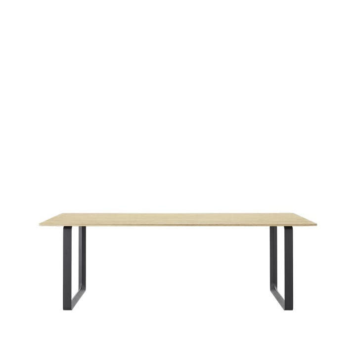 70/70 dining table 225x90 cm - Solid oak-Black - Muuto