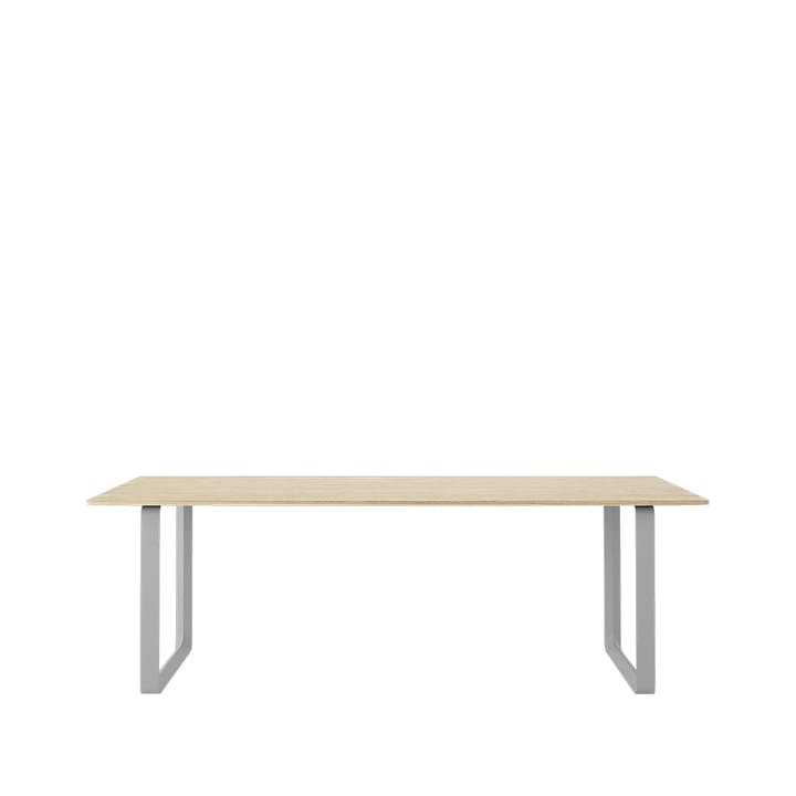 70/70 dining table 225x90 cm - Solid oak-Grey - Muuto