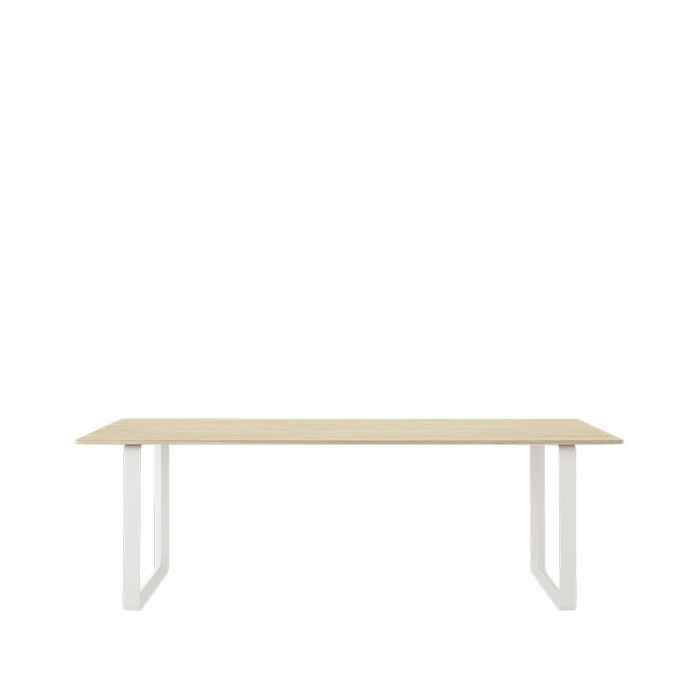 Muuto 70/70 dining table 225x90 cm Solid oak-White | Scandinavian Design | Dining tables | Beige