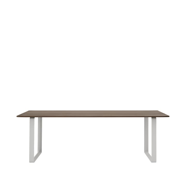 70/70 dining table 225x90 cm - Solid smoked oak-Grey - Muuto