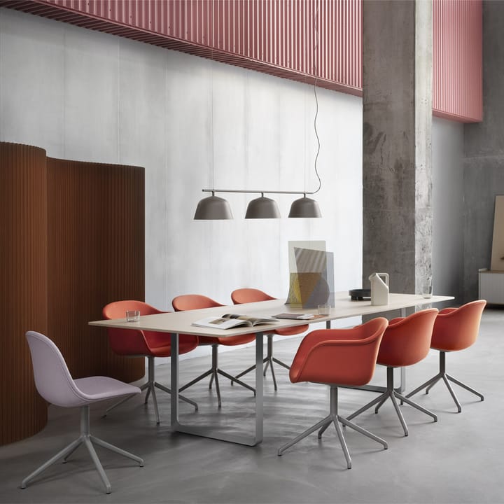 70/70 dining table 295x108 cm - Grey linoleum-Plywood-Sand - Muuto
