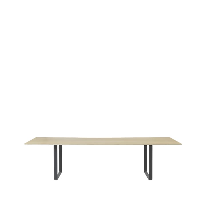 70/70 dining table 295x108 cm - Oak veneer-Plywood-Black - Muuto