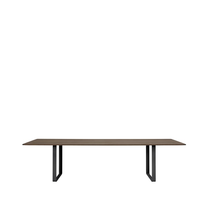 70/70 dining table 295x108 cm - Solid smoked oak-Black - Muuto
