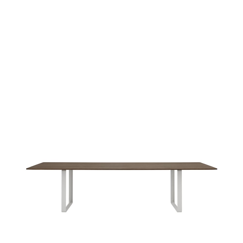 Muuto 70/70 dining table 295x108 cm Solid oak-Grey | Scandinavian Design | Dining tables | Beige