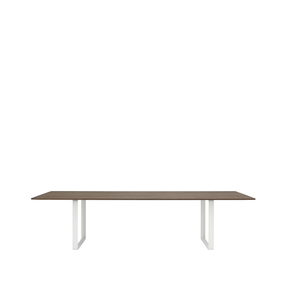 Muuto 70/70 dining table 295x108 cm Solid oak-White