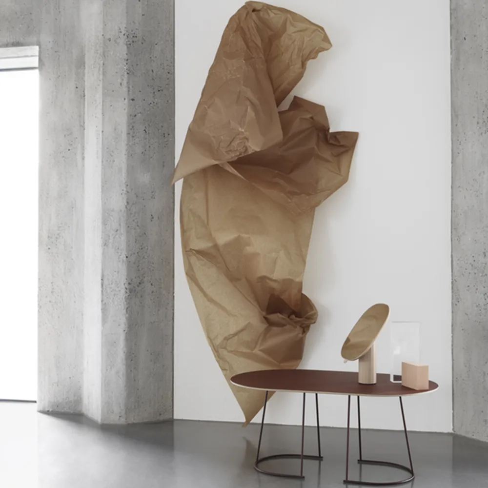 Airy Coffee table oval, Plum, nanolaminate, medium Muuto