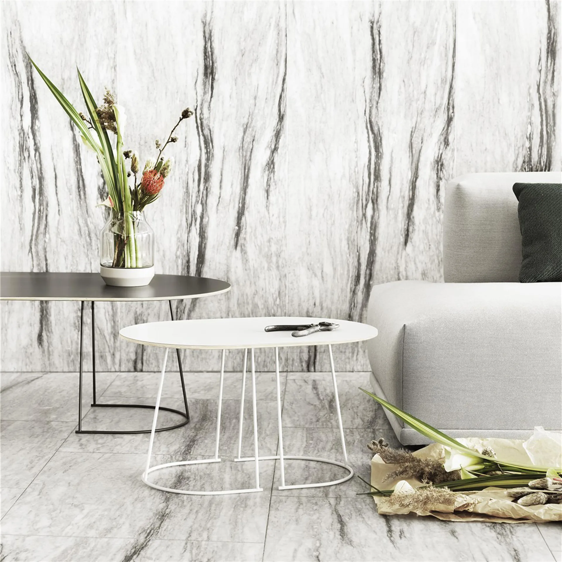 Airy sofa table S, Off-white nano laminate Muuto