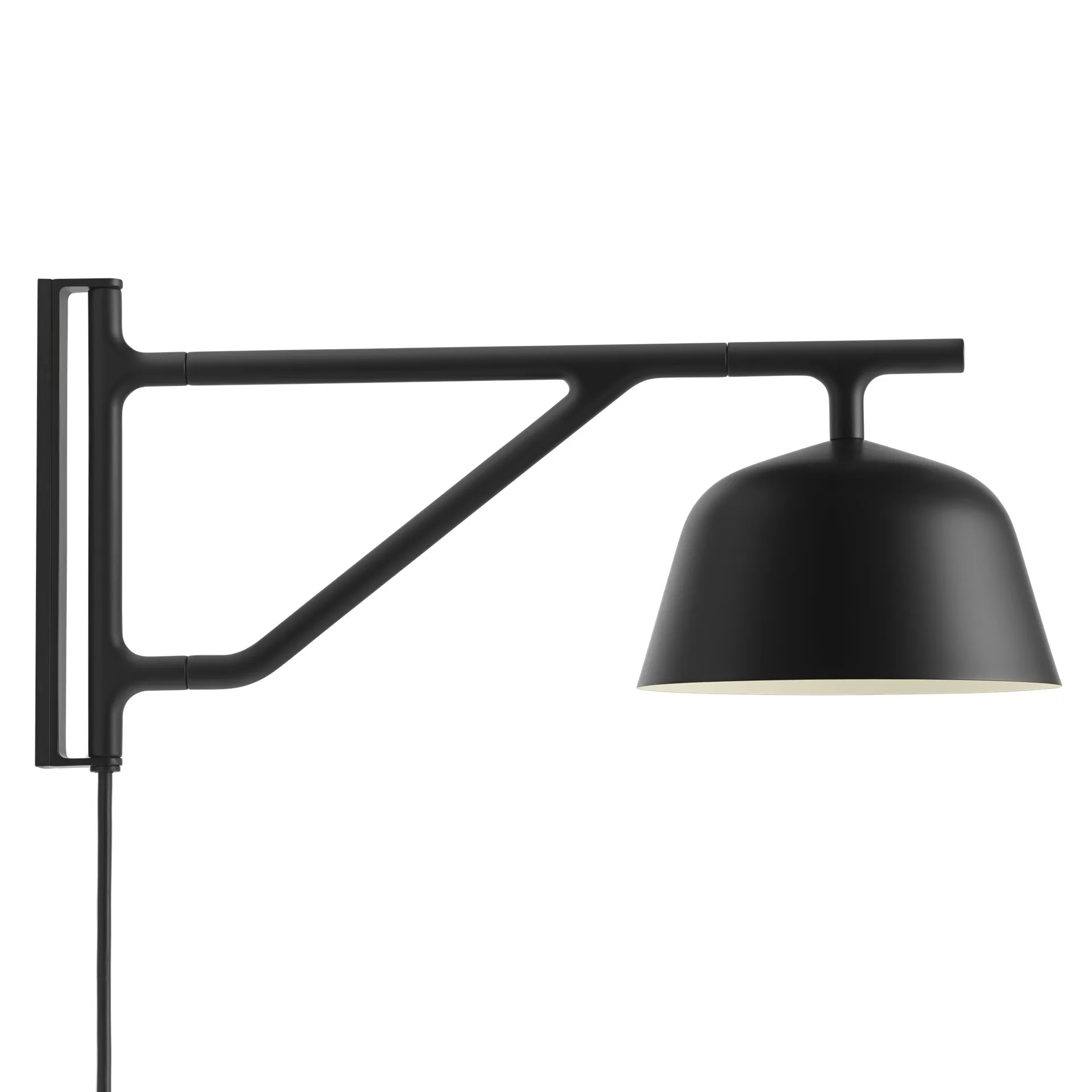 Ambit wall lamp, black Muuto