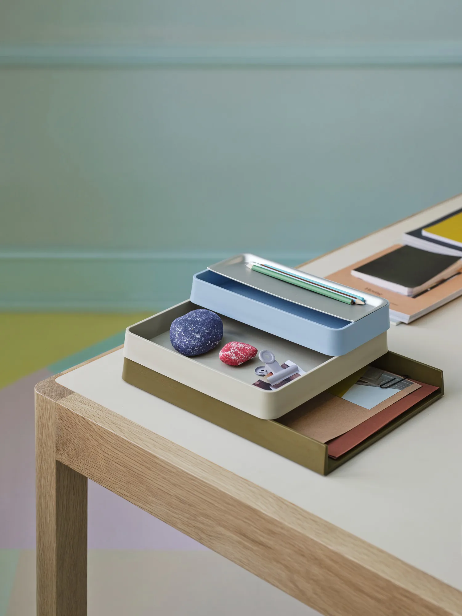 Arrange Desktop Storage, Configuration 2 multi colored Muuto