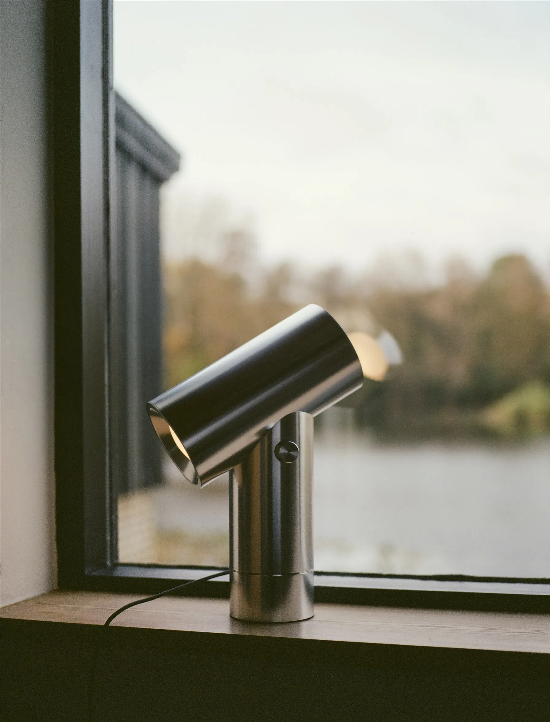 Beam table lamp 45,4 cm, Polished aluminium Muuto