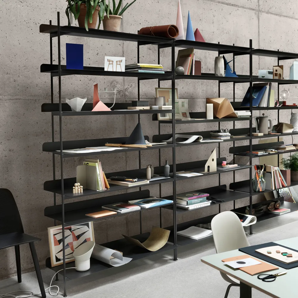 Compile configuration 3 shelving system, Black Muuto