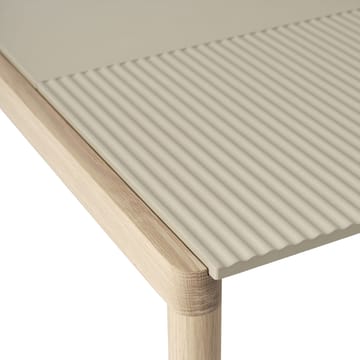 Couple 1 Plain-1 Wavy coffee table 80x84x40 cm - Sand-oak - Muuto