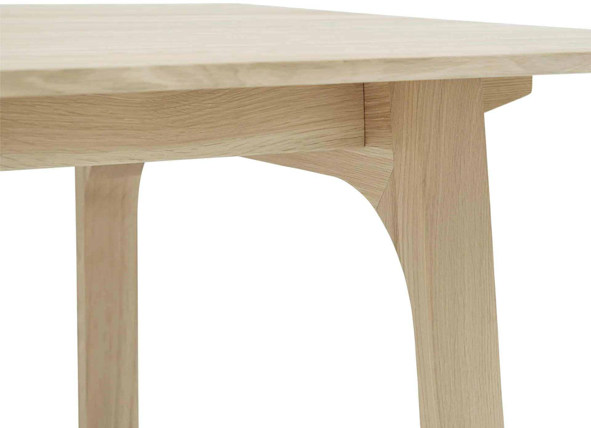 Earnest Extendable dining table 205x100 cm, Oiled oak Muuto
