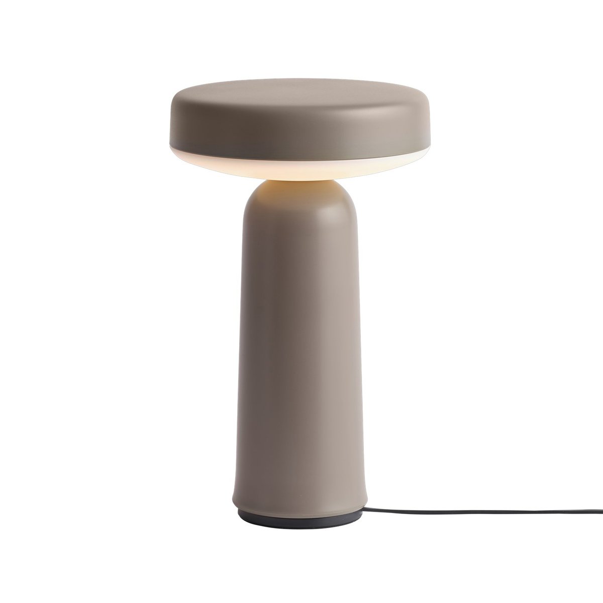 Muuto Ease portable table lamp 21.5 cm Taupe | Scandinavian Design | Desk & table lamps | Beige