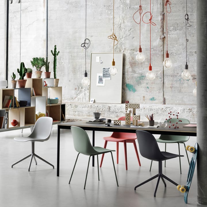 Fiber chair steel sled base plastic seat, Grey-grey Muuto