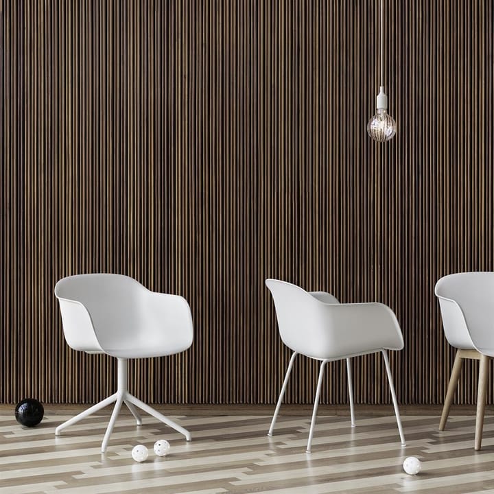 Fiber Chair with arm rest, Natural white (plastic) Muuto