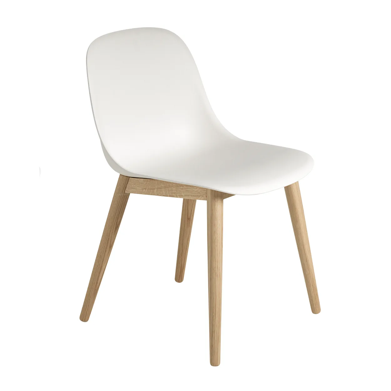 Muuto Fiber Side Chair with wooden legs white-oak | Scandinavian Design | Chairs | White