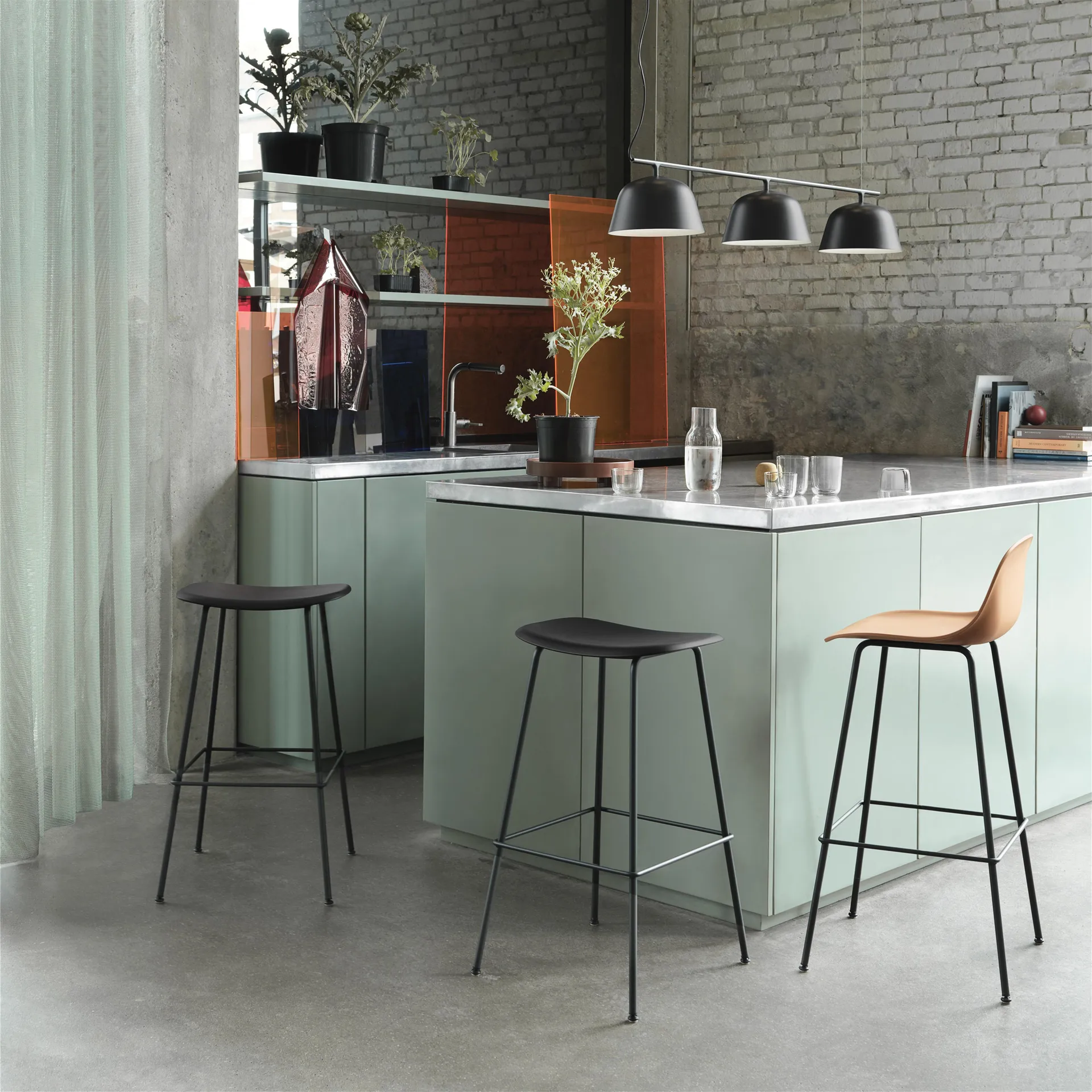 Fiber Tube Bar Chair 75 Cm, Black Muuto