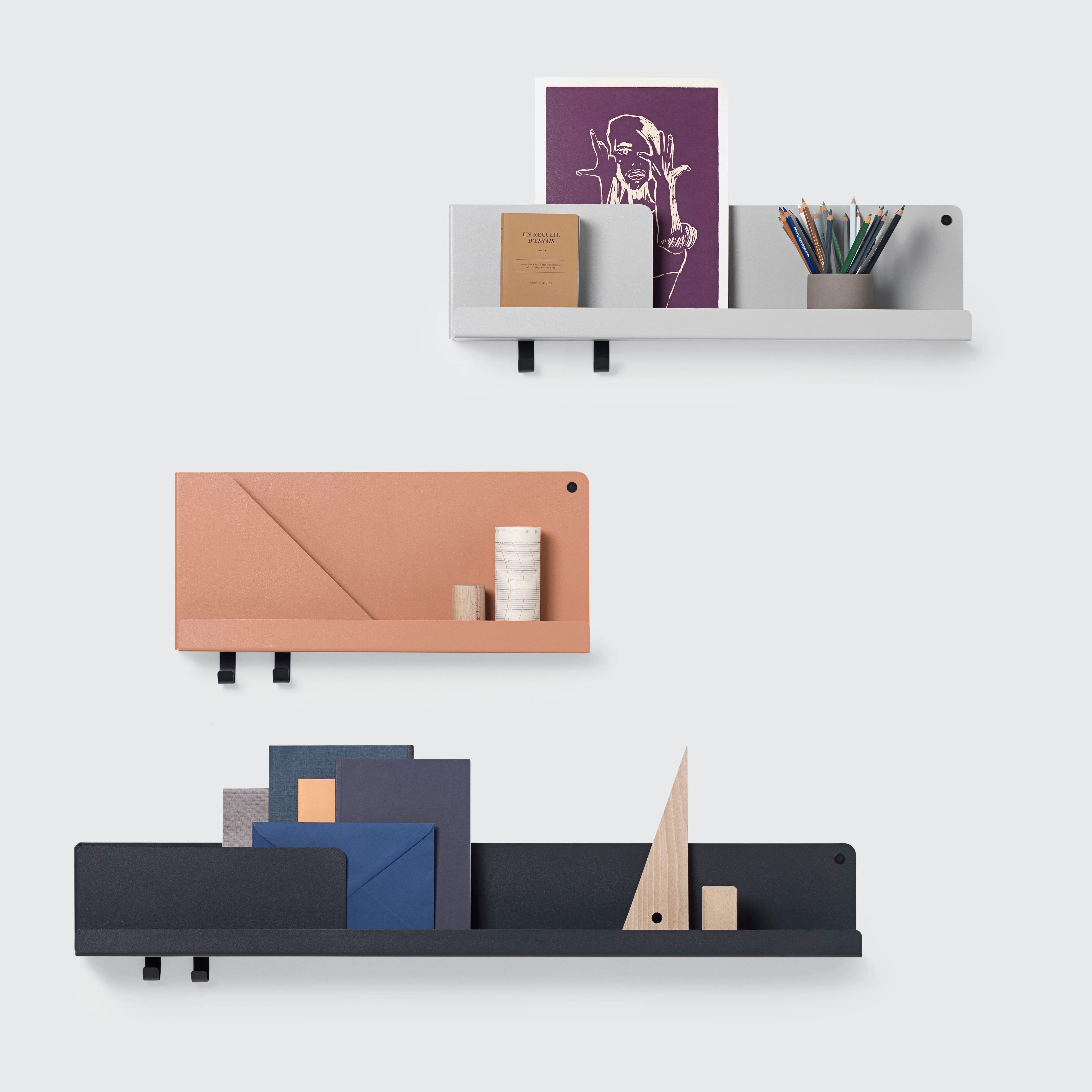 MUUTO FOLDED SHELVES SMALL グレー Folded Shelves – Danish Design Store