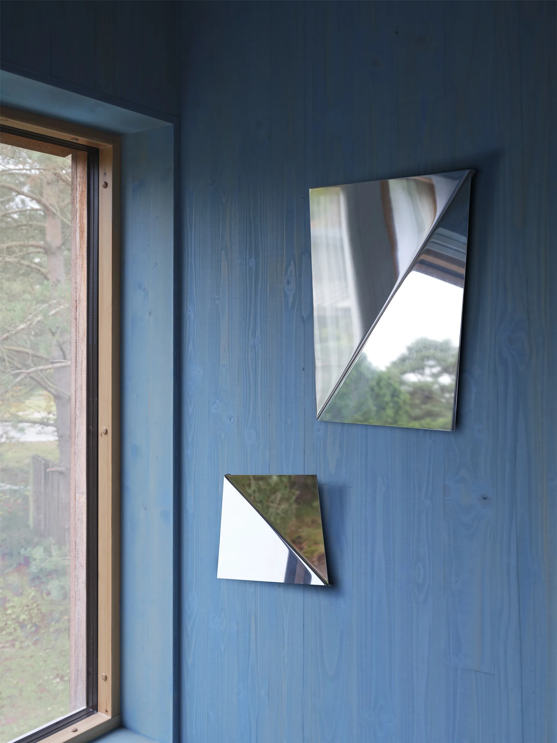 Gaze wall mirror, 35x50 cm Muuto