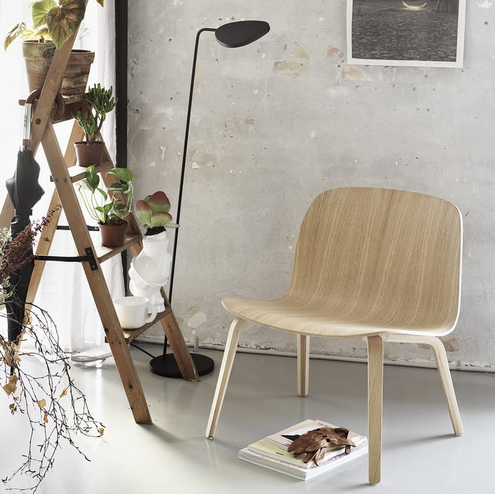 Leaf floor lamp - Black - Muuto