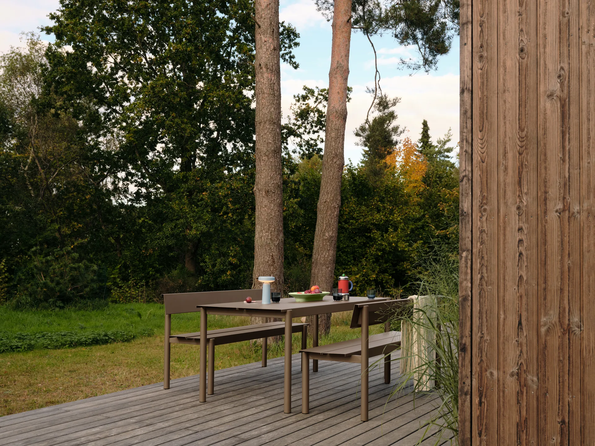 Linear Steel table, Taupe, 220x90 cm Muuto