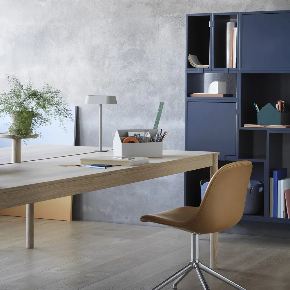 Linear System End Module table, Black-oak 142x120 cm Muuto