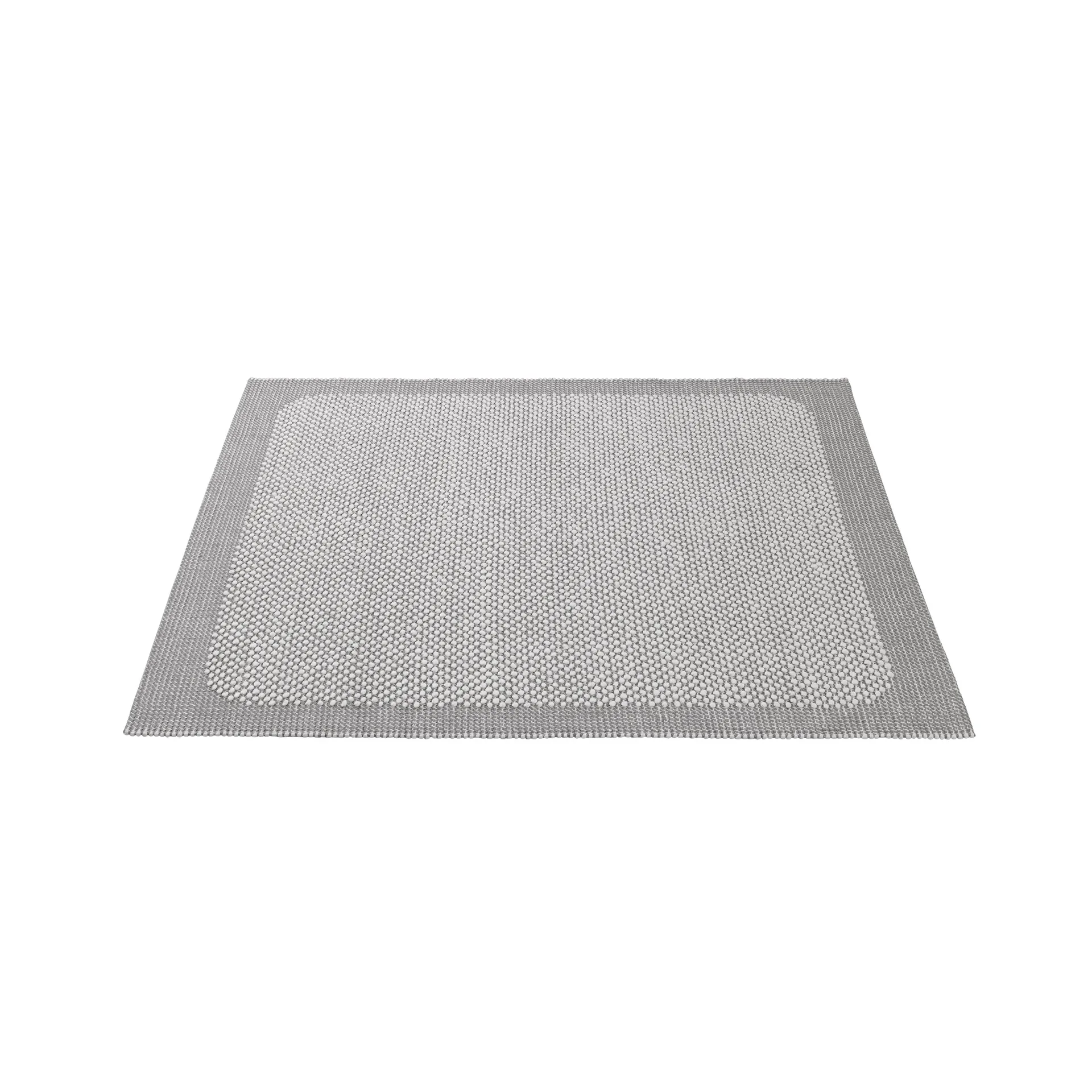 Pebble rug 170x240 cm, Light grey Muuto