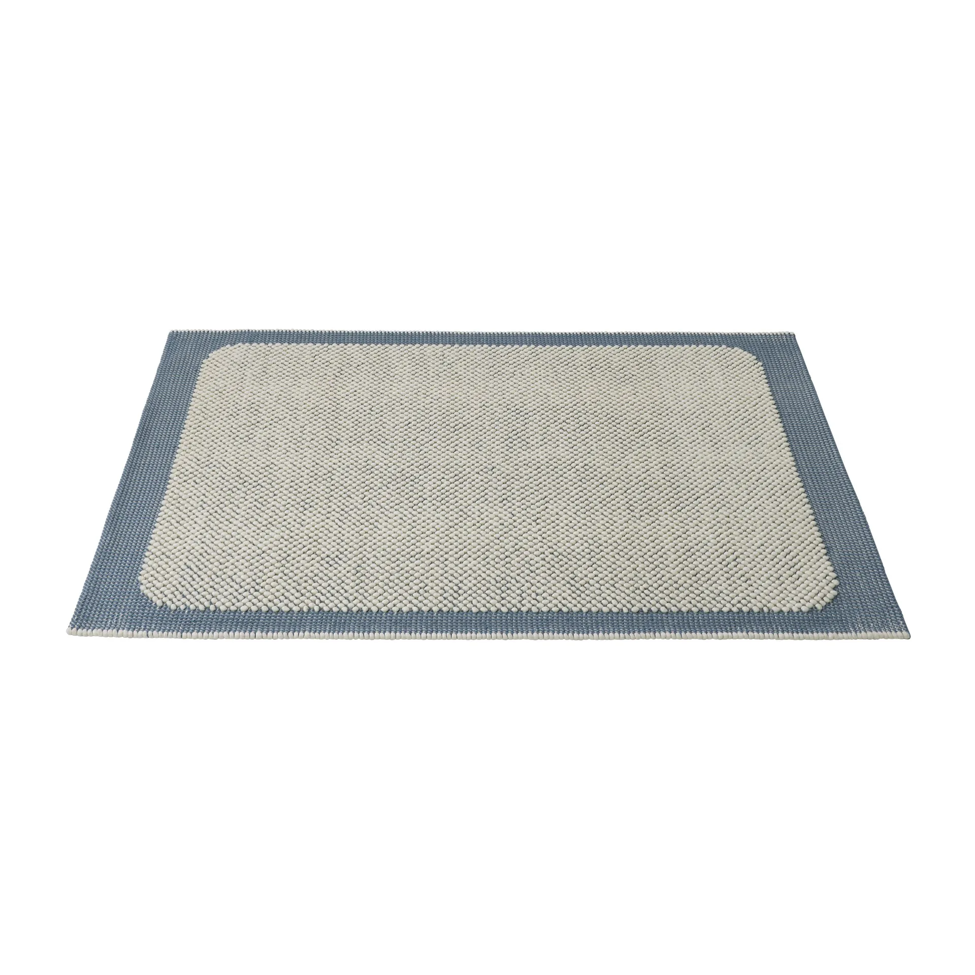 Pebble rug 170x240 cm, Pale blue Muuto