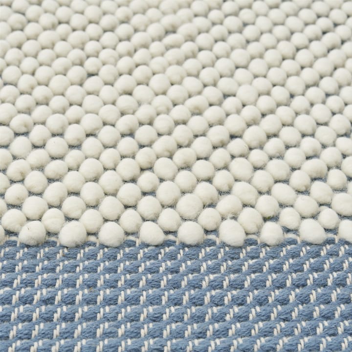 Pebble rug 200x300 cm - Pale blue - Muuto