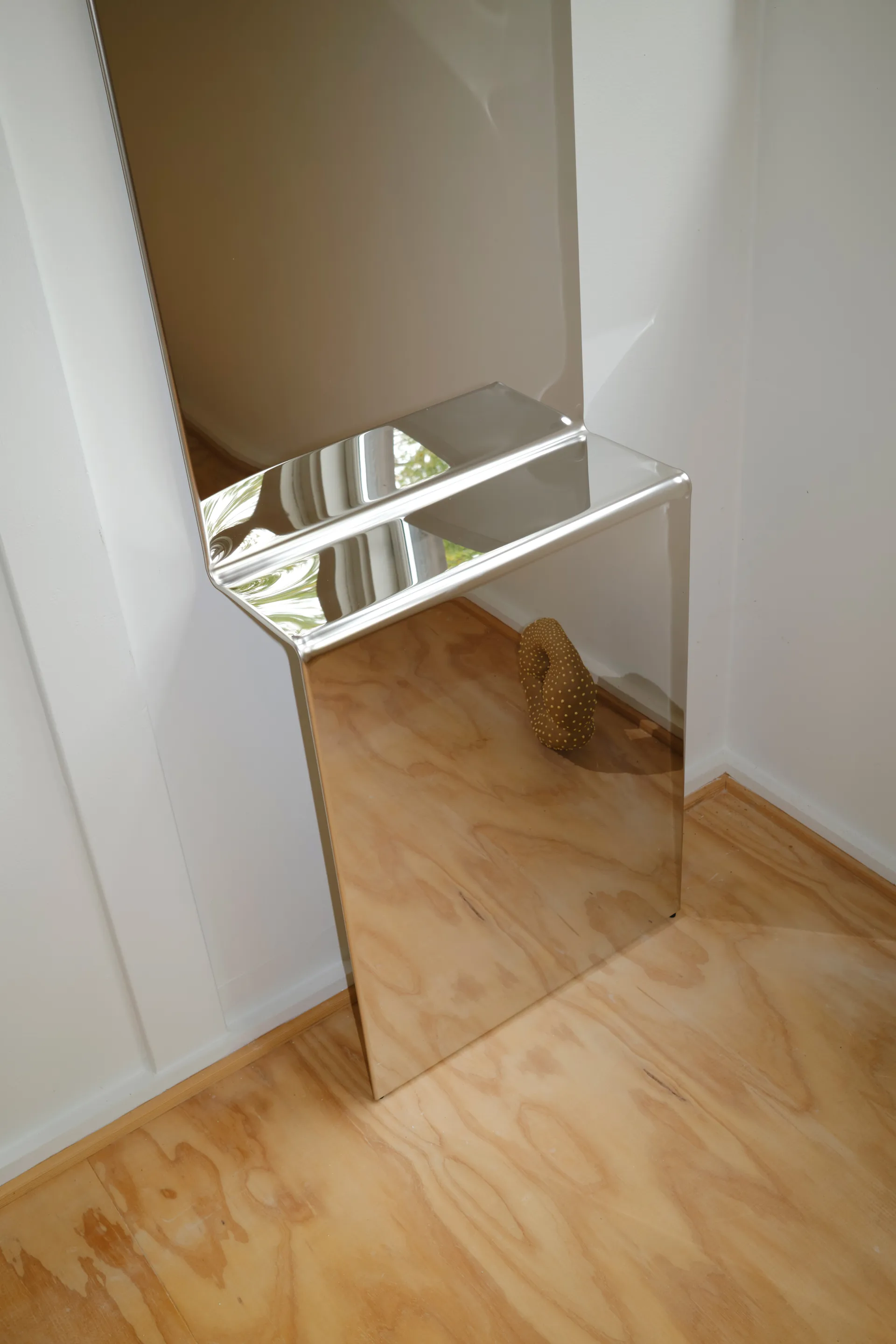 Pleat wall mirror, Polished steel, 227x57 cm Muuto