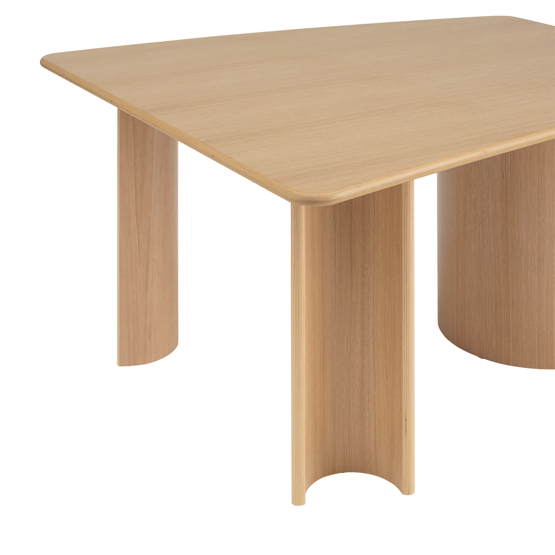 Re-norm dining table, Lacquered oak veneer, 130x120 cm Muuto