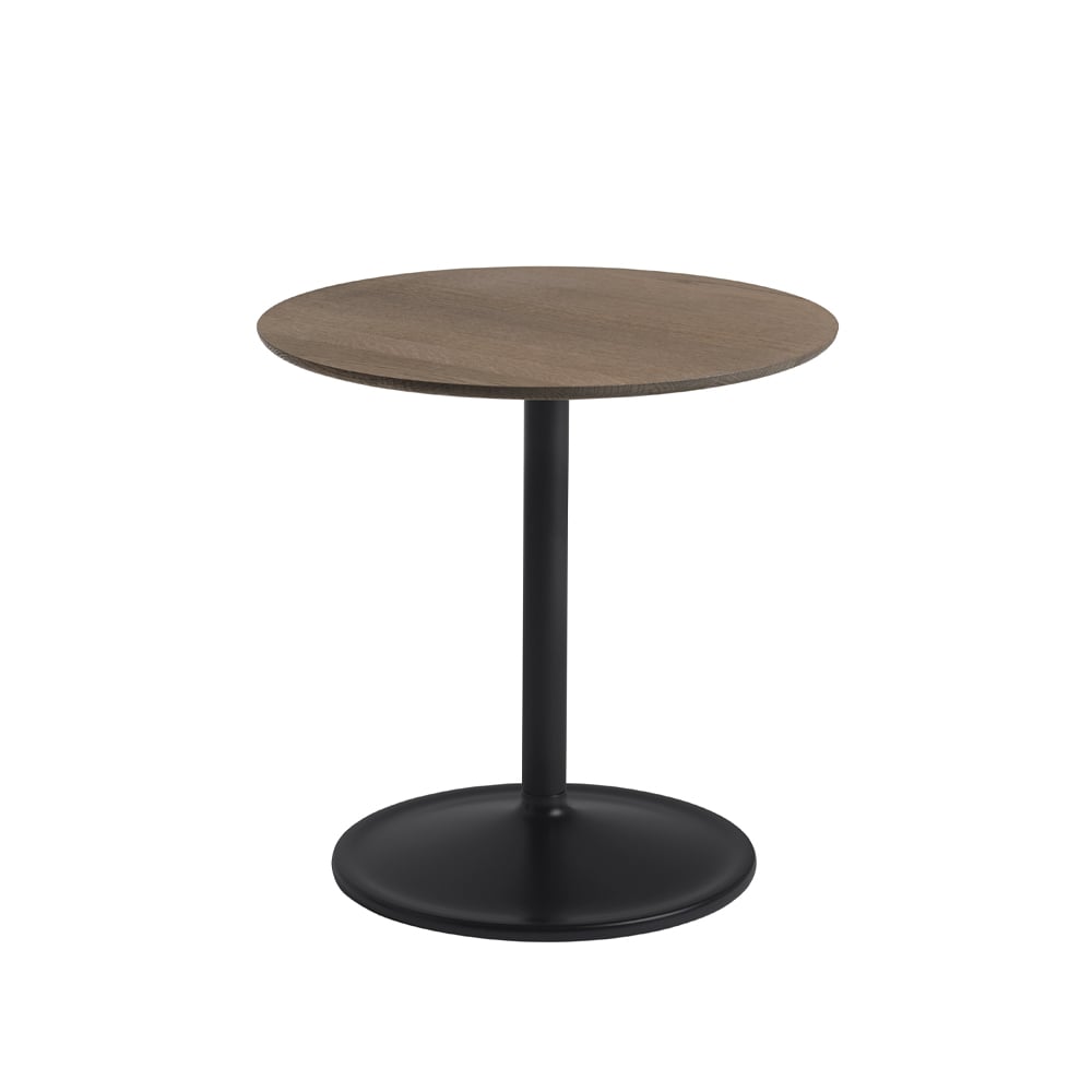 Muuto Soft side table o48cm oak-Black H: 48 cm | Scandinavian Design | Side tables | Beige