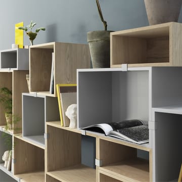 Stacked 2.0 shelving with back plate, medium - light grey - Muuto