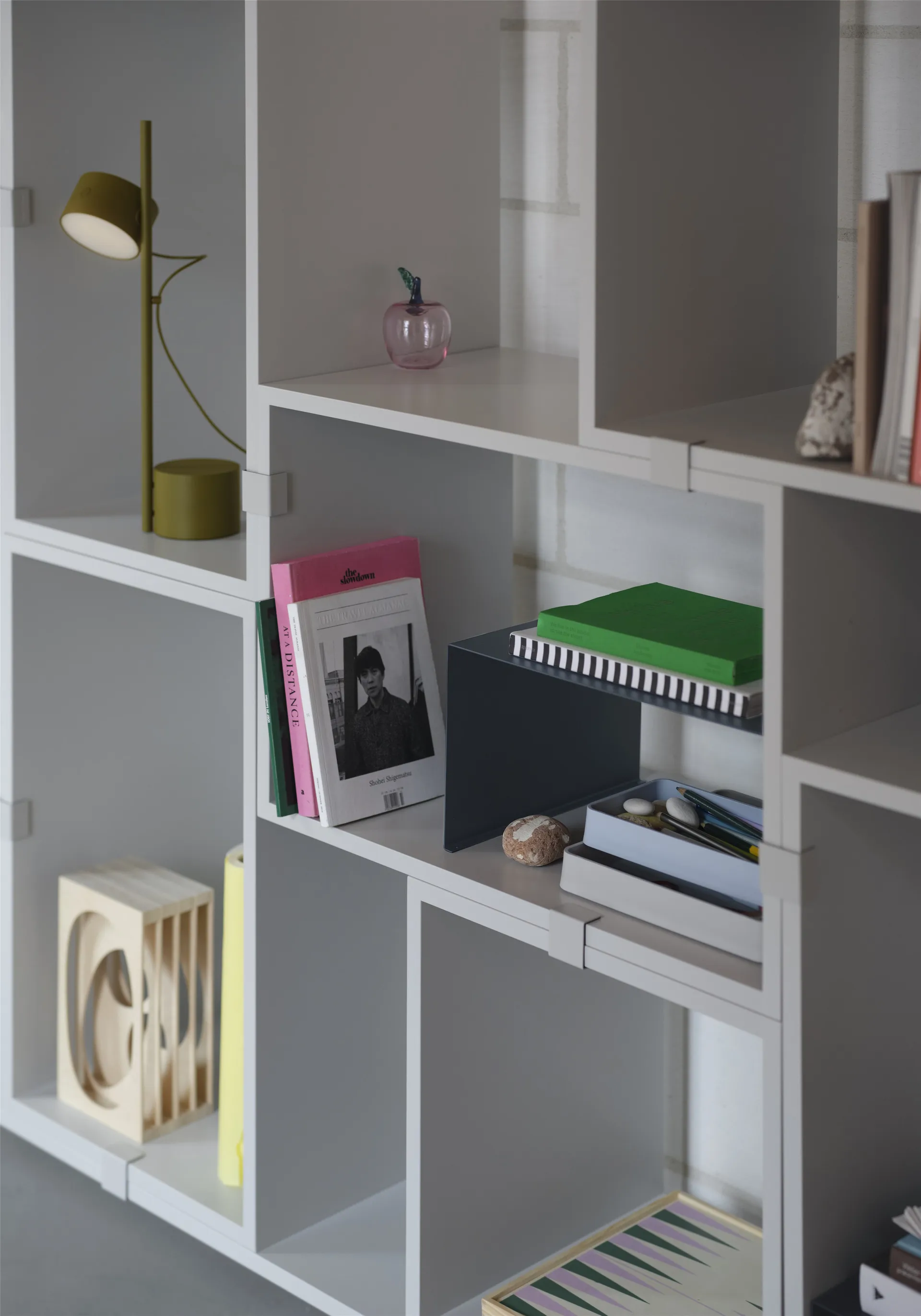 Stacked storage system bookcase configuration 3, Grey Muuto