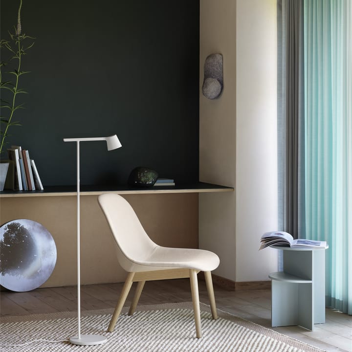 Tip floor lamp, Grey Muuto