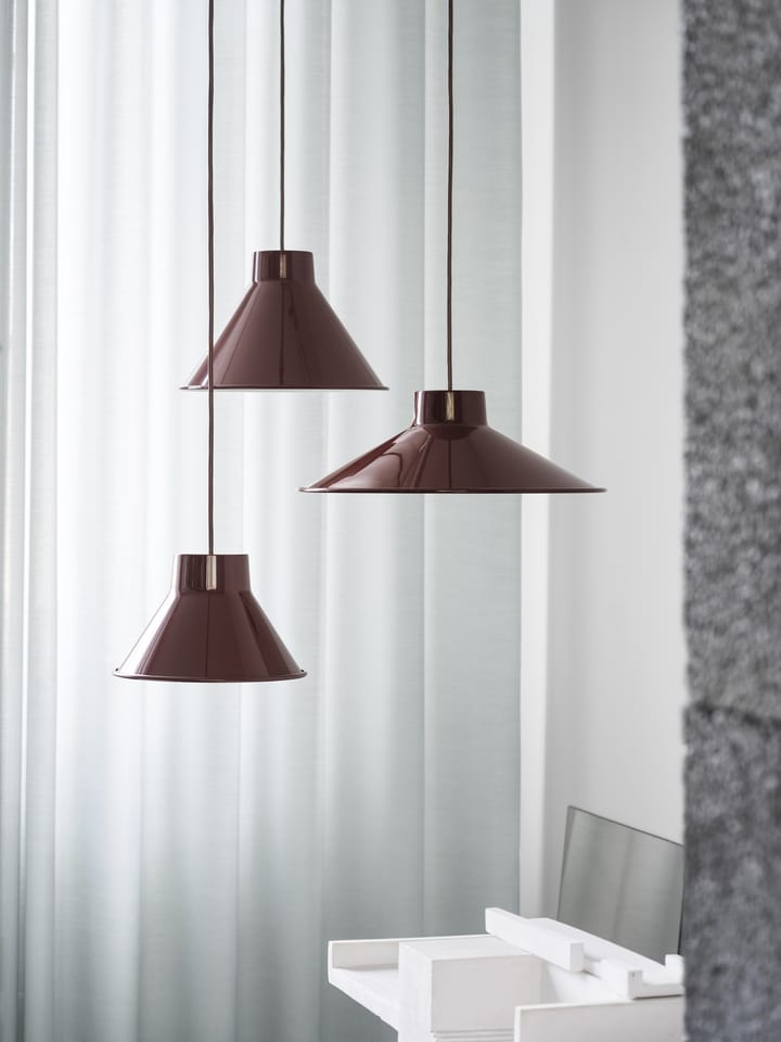 Top ceiling lamp Ø28 cm, Deep red Muuto
