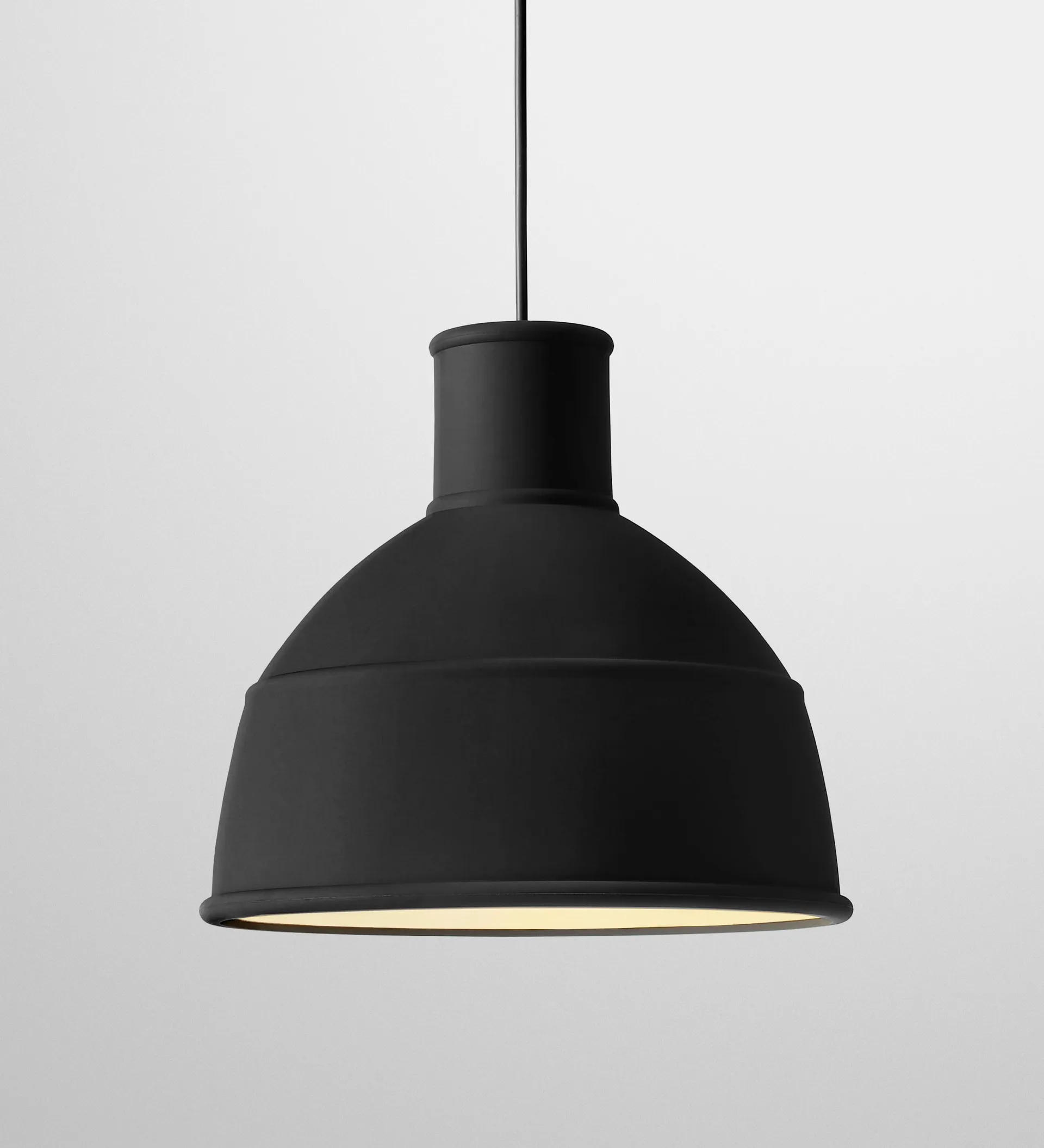 Unfold pendant, black Muuto