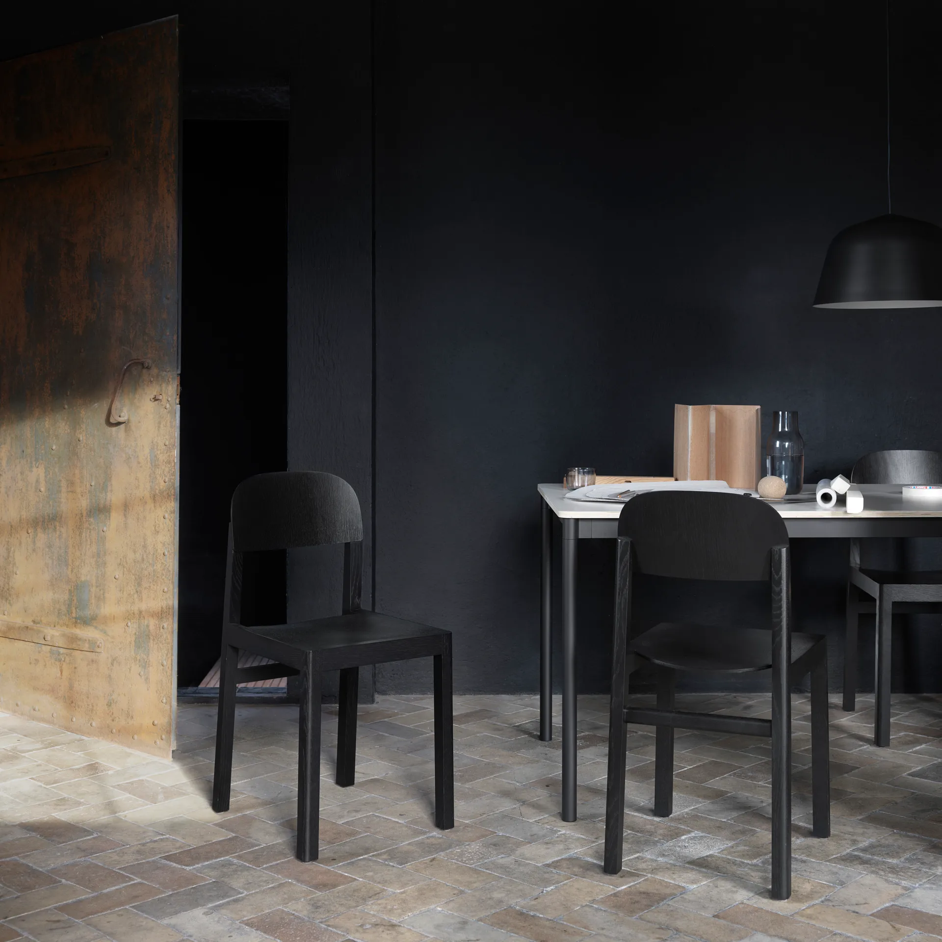 Workshop chair, Black Muuto