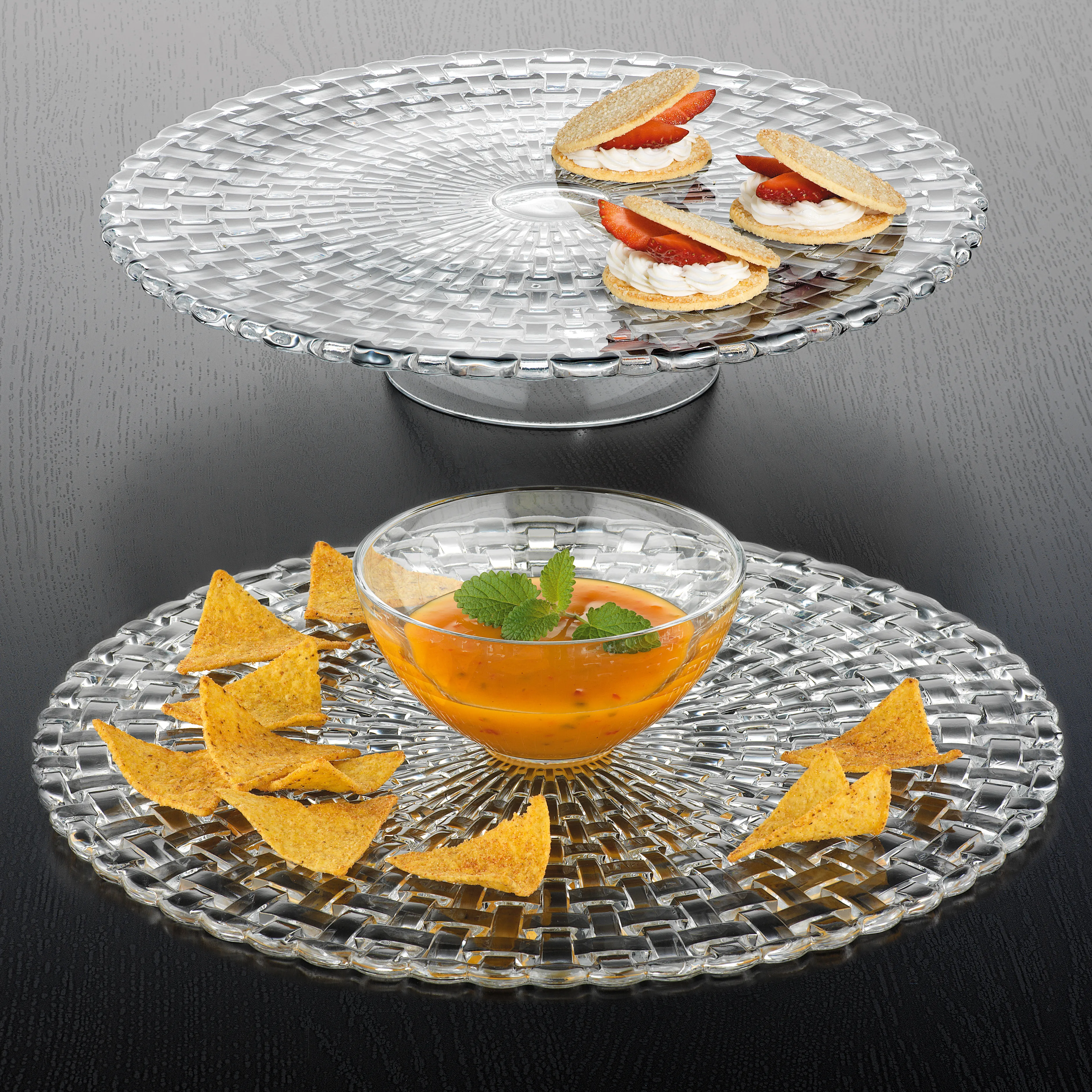 Bossa Nova cake dish/chip and dip plate from Nachtmann