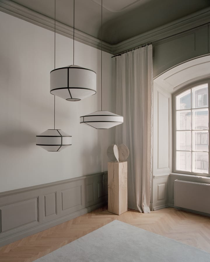 Kite pendant lamp Ø55 cm from New Works - NordicNest.com Kite pendant lamp Ø55 cm from New Works - NordicNest.com