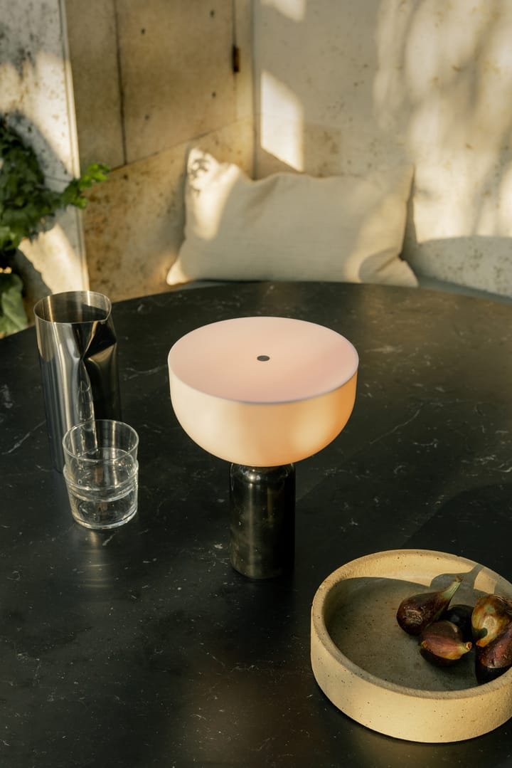 Kizu portable table lamp - Black marble - New Works