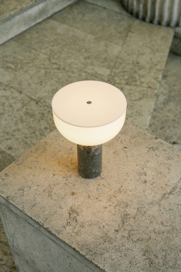 Kizu portable table lamp - Gris du marais - New Works