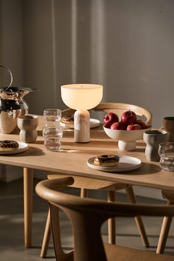 Kizu portable table lamp - White marble - New Works