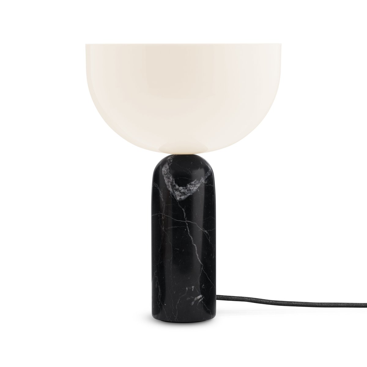 New Works Kizu table lamp small Black marble | Scandinavian Design | Desk & table lamps | Black