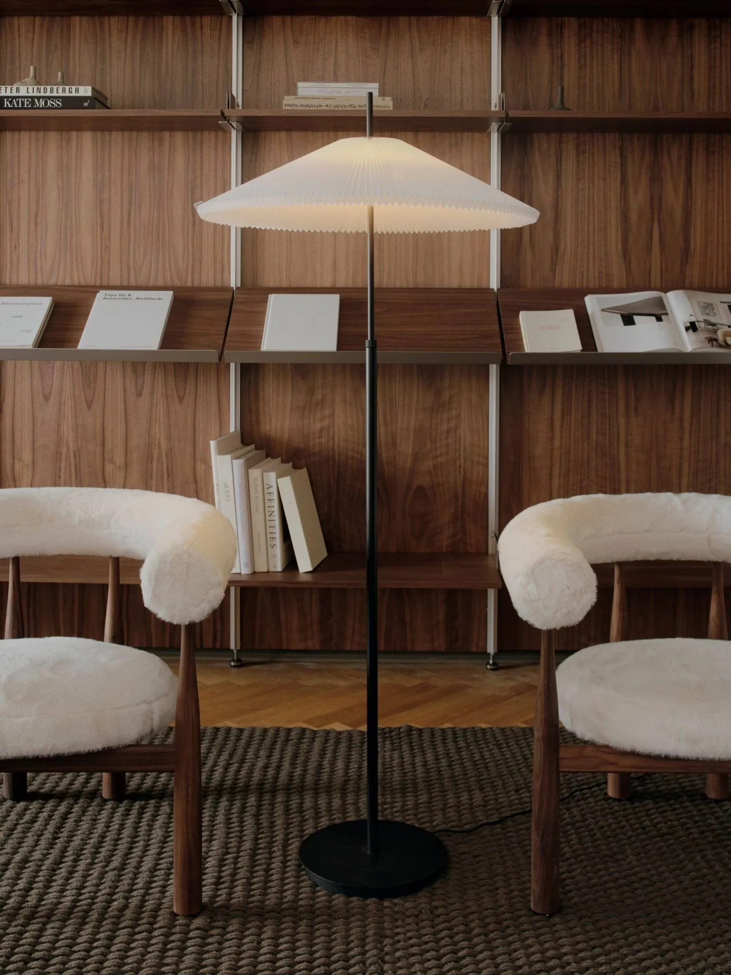 Nebra floor lamp, White (white), 150 cm New Works