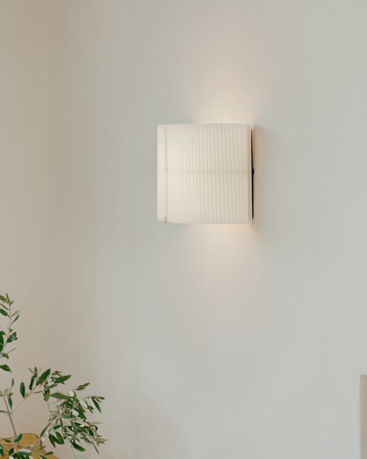 Nebra wall lamp Ø27-40 cm - White - New Works