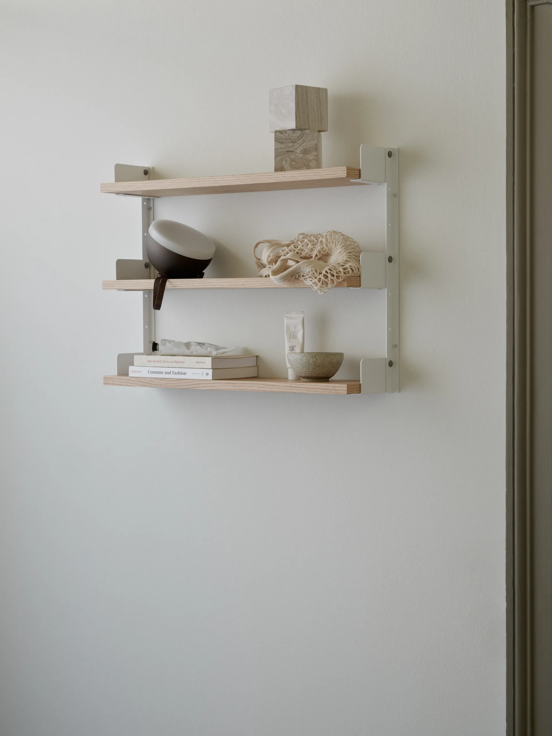 New Works Tea Shelf wall-hung shelf 46x62.5 cm, Oak New Works