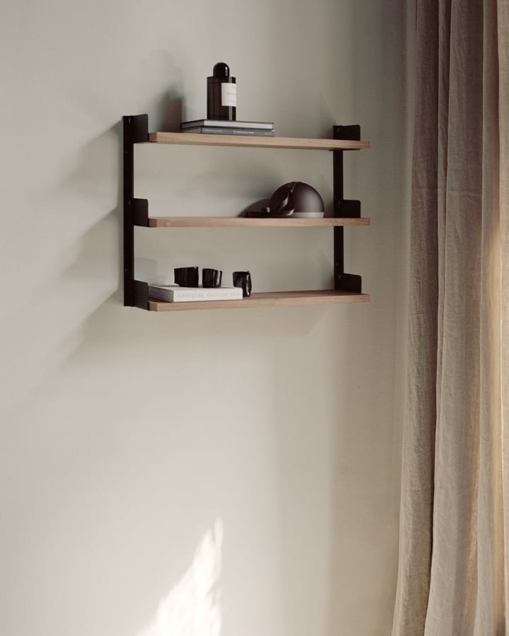 New Works Tea Shelf wall-hung shelf 46x62.5 cm - Walnut - New Works